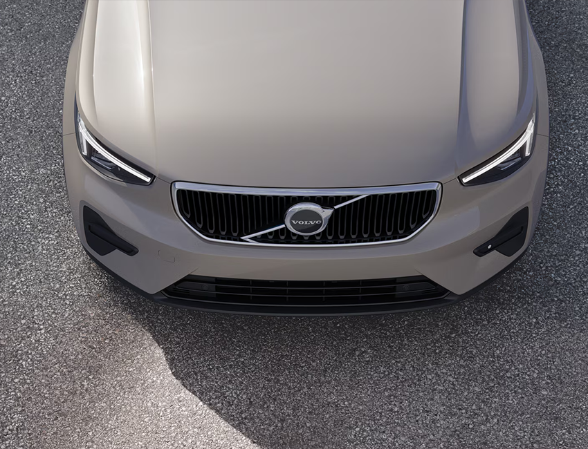 Habitacle scandinave du Volvo XC40 micro-hybride avec finitions premium